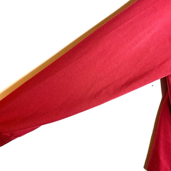 Sweater - Picture 5 of 8